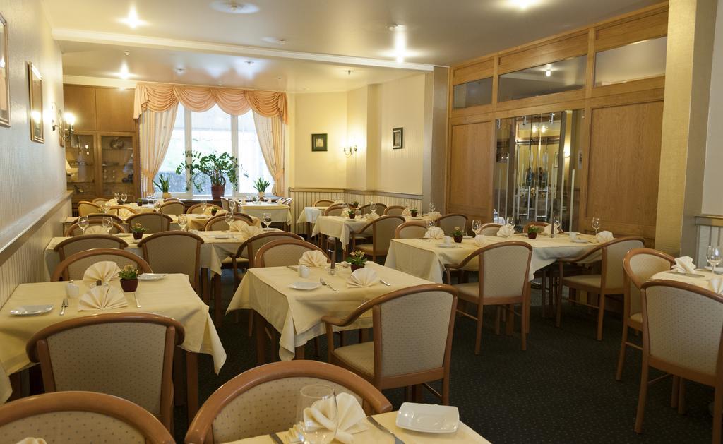 Hotel Restaurant Beau Sejour Diekirch Exterior photo