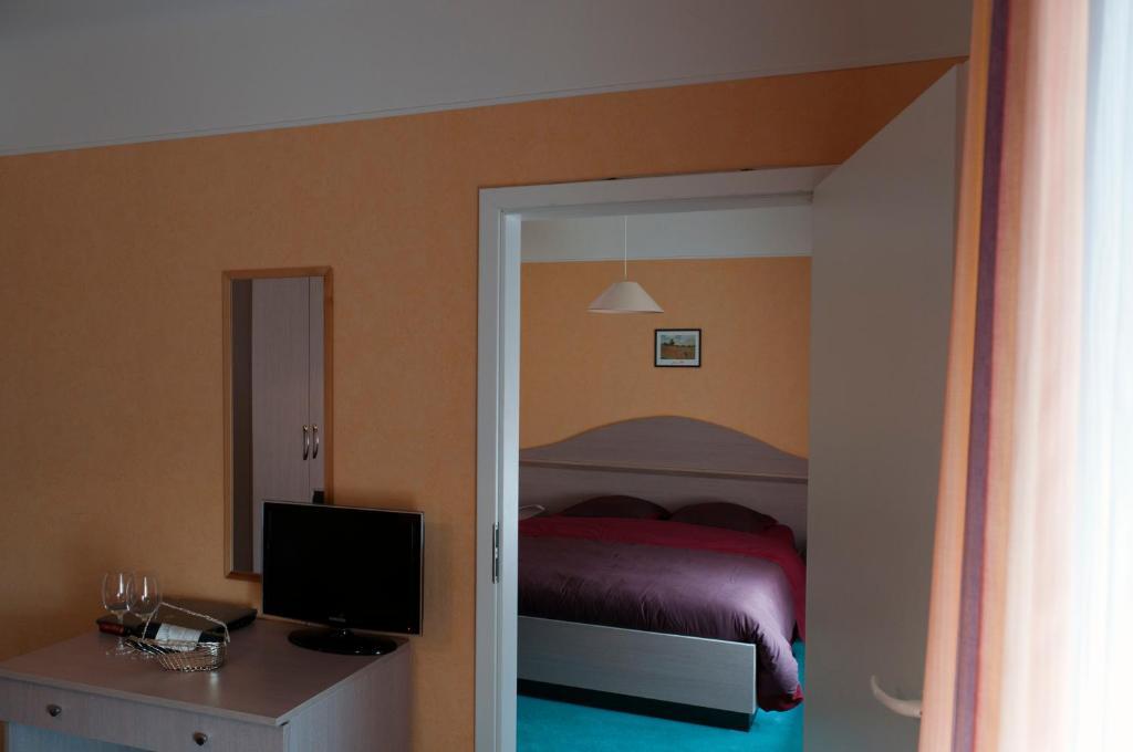 Hotel Restaurant Beau Sejour Diekirch Room photo